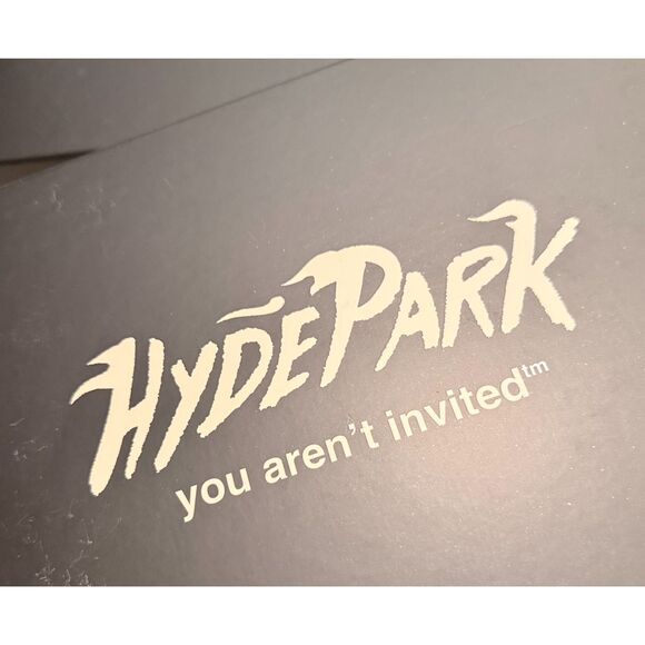 Hyde Park HP Logo Stitch Crossbody Bag NWT Khaki Cream Chain Strap Streetwear - Picture 3 of 9